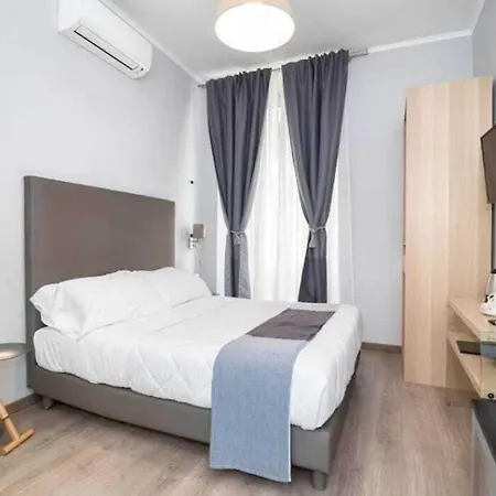 Clementi 18 Affittacamere 4*
