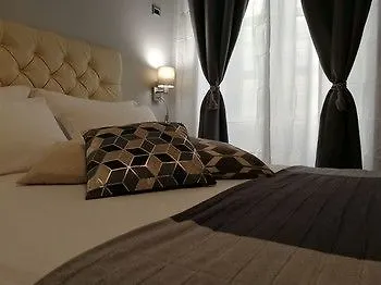 Clementi 18 بيت ضيافة روما
