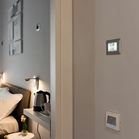 Konukevi Clementi 18