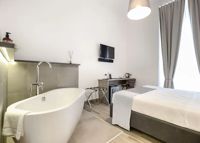 Clementi 18 Pensión