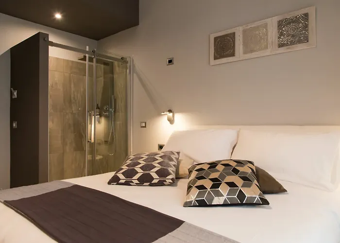 Pensión Clementi 18 4*