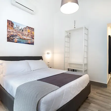 Clementi 18 2* Rome